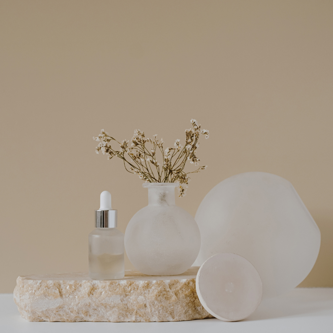 Beat the Heat: Stay Cool and Calm this Summer with Fresh Essential Oil Blends